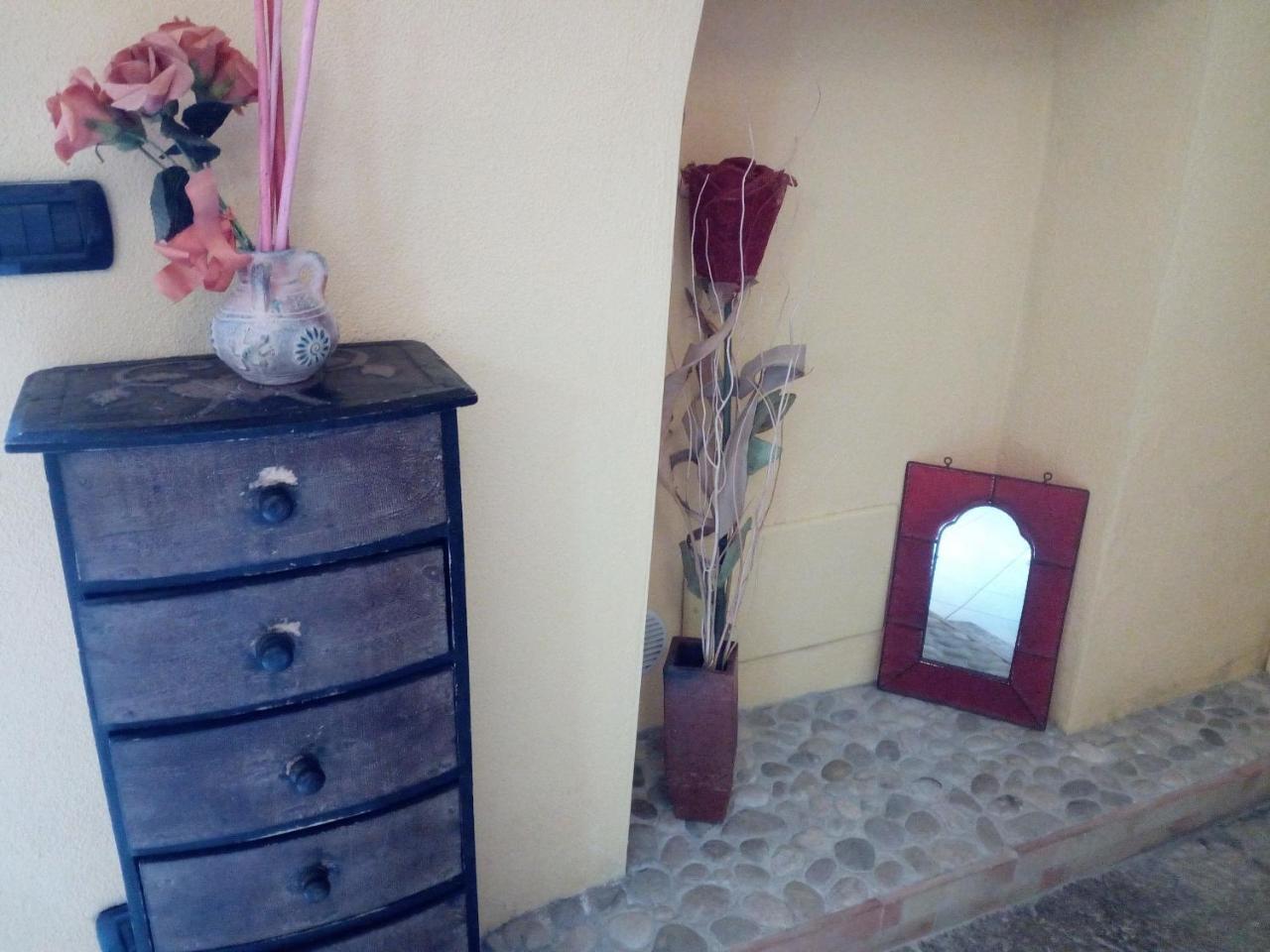 Al Castello Bed & Breakfast เวโนซา ภายนอก รูปภาพ