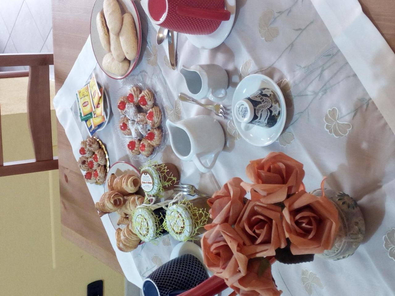 Al Castello Bed & Breakfast เวโนซา ภายนอก รูปภาพ